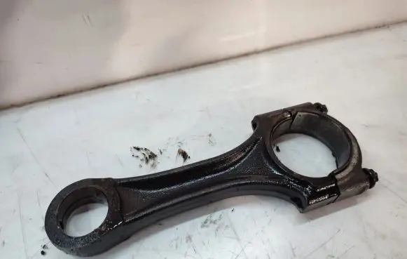 Peugeot 4007 Connecting rod/conrod 