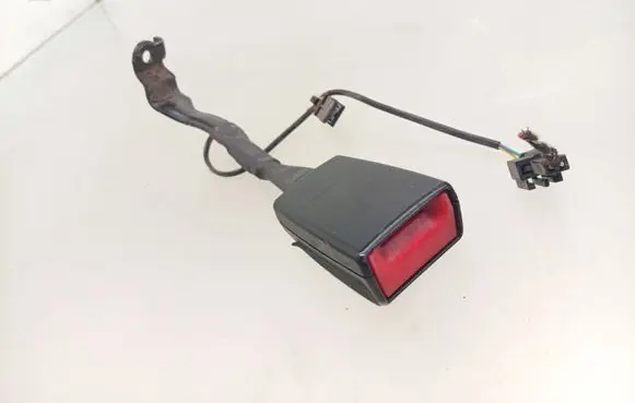 Volkswagen Golf VI Front seatbelt buckle 1K3857756BE