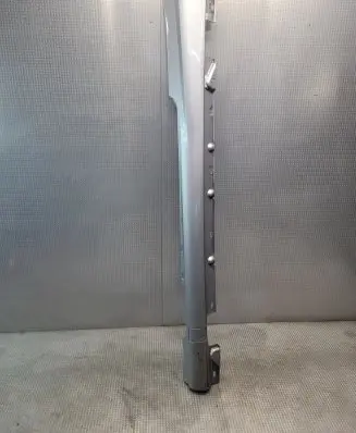 Mercedes-Benz E A207 Sill A2076900940