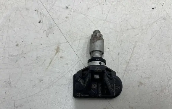 Mercedes-Benz E W213 Tire pressure sensor a0009054104