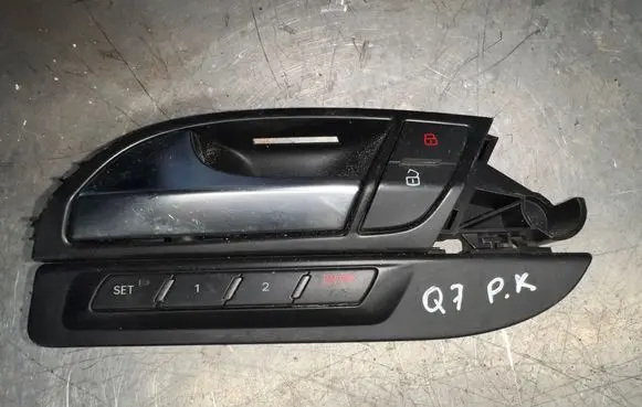 Audi Q7 4L Front door interior handle 4L0959527A R0484704