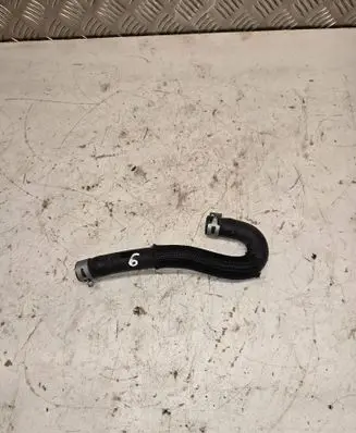 Toyota Prius (XW50) Engine coolant pipe/hose