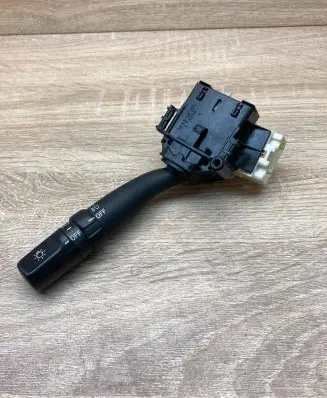Toyota Avensis T250 Indicator stalk 8414005110 173795 L93