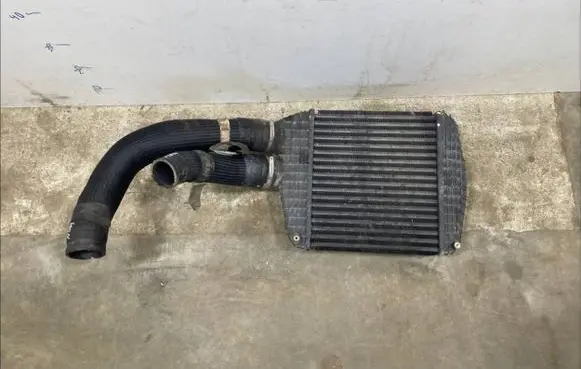 Maserati Ghibli Intercooler radiator 16474839