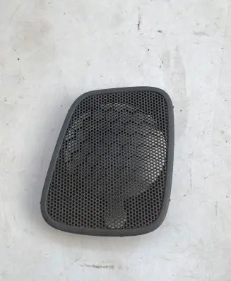 Volvo S70 V70 V70 XC Dash center speaker trim cover 09150760003