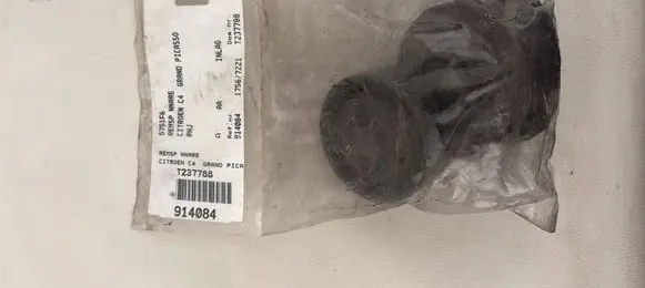 Peugeot 807 Generator/alternator belt tensioner 5751F6