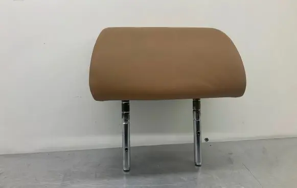 BMW 7 F01 F02 F03 F04 Rear seat headrest 