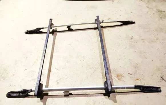 Mitsubishi Outlander Roof bar rail