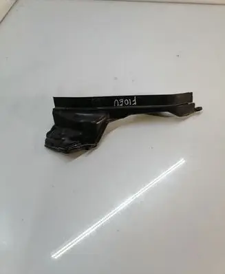BMW 5 F10 F11 Other engine bay part 7204336