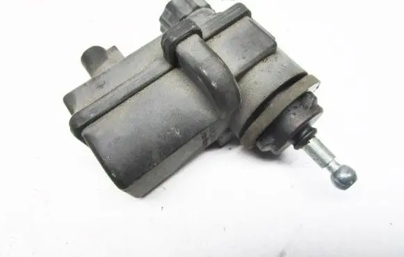 Opel Astra F Headlight level adjustment motor 90413185