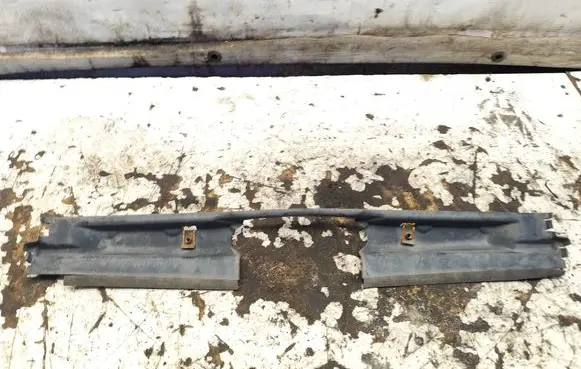 Top upper radiator support slam panel