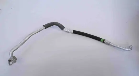 Mercedes-Benz C W203 Air conditioning (A/C) pipe/hose A2038300615