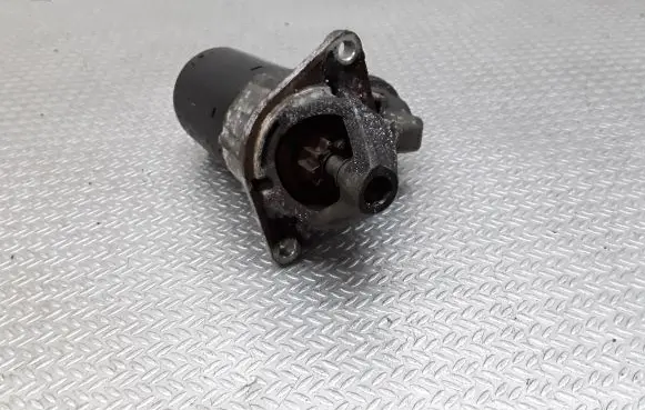 Opel Zafira A Starter motor 0001107405