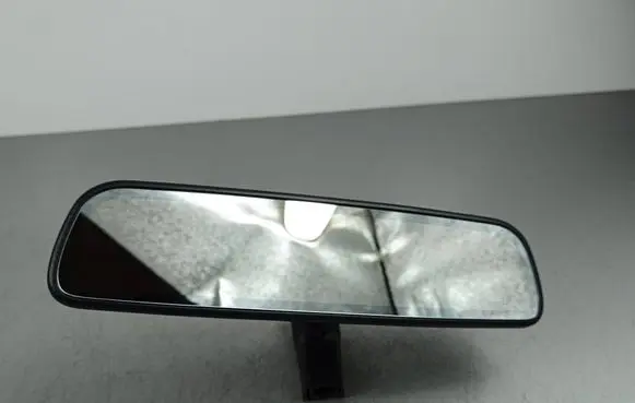 KIA Sorento IV Rear view mirror (interior) E1048835 120321905578