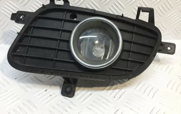 Mercedes-Benz A W169 Front fog light A2518200756