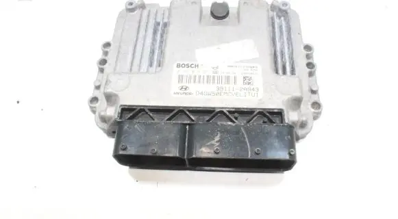 Hyundai i30 Engine control unit/module 391112A943 0281019551