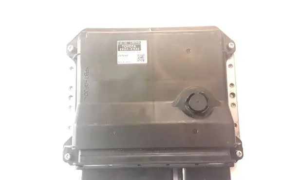 Toyota Prius (XW30) Engine control unit/module 8966147540