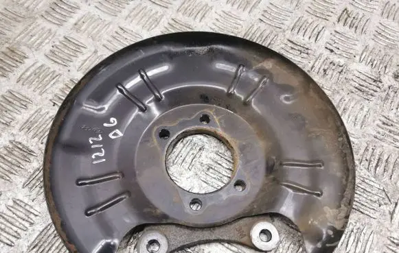 Hyundai i20 (BC3 BI3) Rear brake disc plate dust cover 58391Q0300