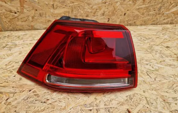 Volkswagen Golf VII Rear/tail lights 5G0945095M 90052057A M9005205775943