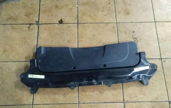 BMW 7 E65 E66 Top upper radiator support slam panel 11147788914 7788914