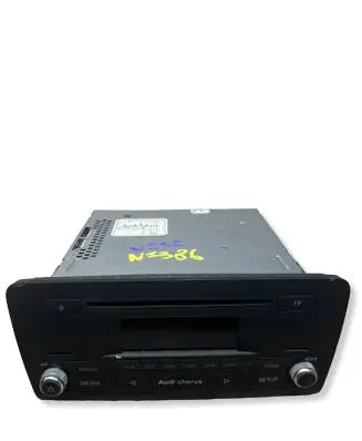 Audi A1 Radio/CD/DVD/GPS head unit 8X0035160A