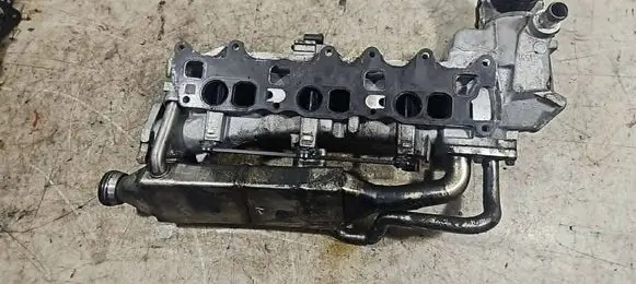Mercedes-Benz Vito Viano W639 Intake manifold LF00052