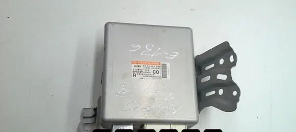 Toyota Auris 150 Engine control unit/module 89650-02560