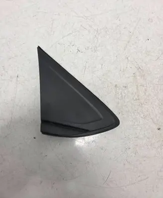 Opel Karl Fender end trim 42345004