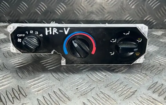 Honda HR-V Climate control unit H4702