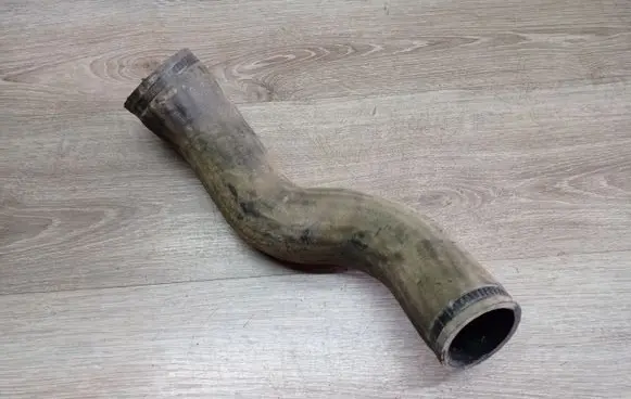 Volvo S80 Intercooler hose/pipe