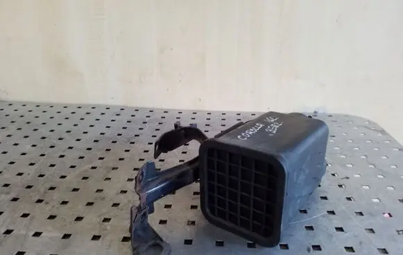 Toyota Corolla E120 E130 Active carbon filter fuel vapour canister 7770402050