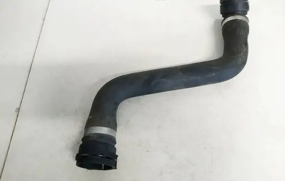 BMW 5 F10 F11 Engine coolant pipe/hose 7789742