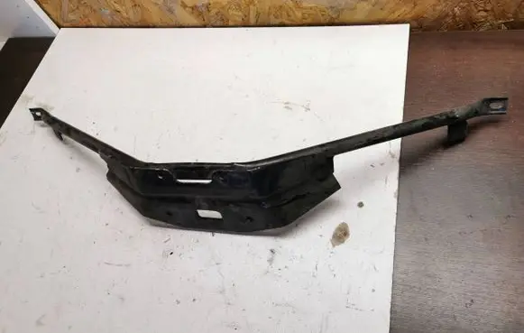 Mercedes-Benz A W177 Engine bonnet/hood lock trim molding 7008851 10525910 AW4518