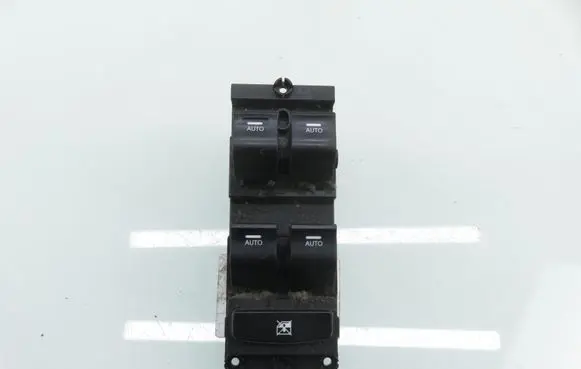 Hyundai i40 Electric window control switch 39R4901000 935703Z000