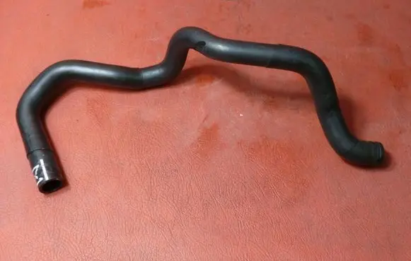 Audi A1 Engine coolant pipe/hose