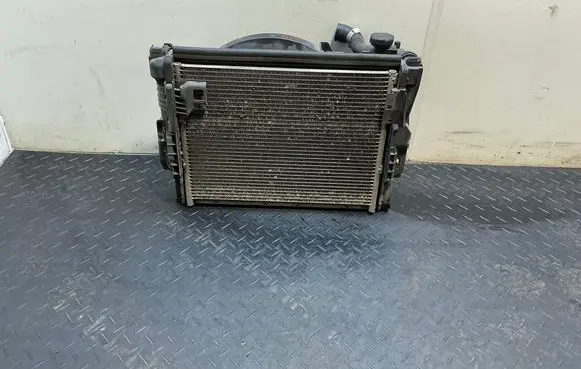 BMW Z4 E85 E86 Radiator set 6914033 6925702 7573751