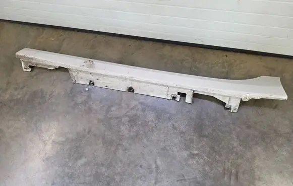 BMW 2 F44 Sill 7461381