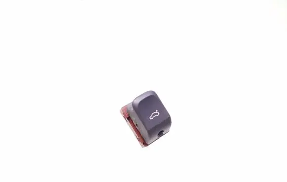 Tailgate opening switch