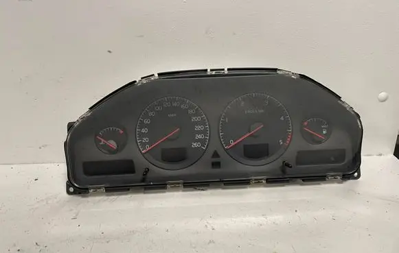 Volvo S60 Speedometer (instrument cluster) 8637996 9459821 69294630T