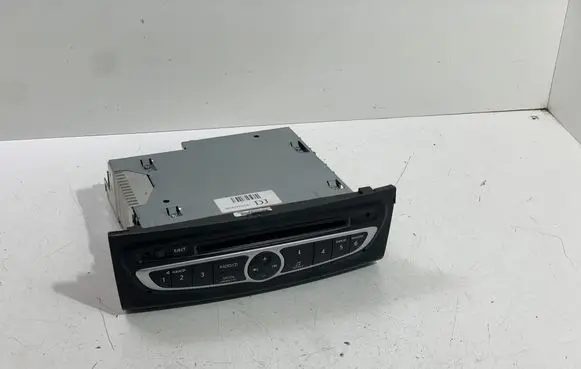 Radio/CD/DVD/GPS head unit