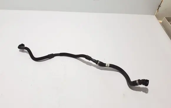 BMW 5 G30 G31 G38 Engine coolant pipe/hose 8477706