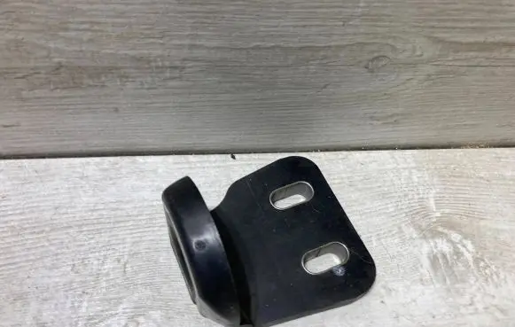 Renault Megane IV Radiator mount bracket 215149933r