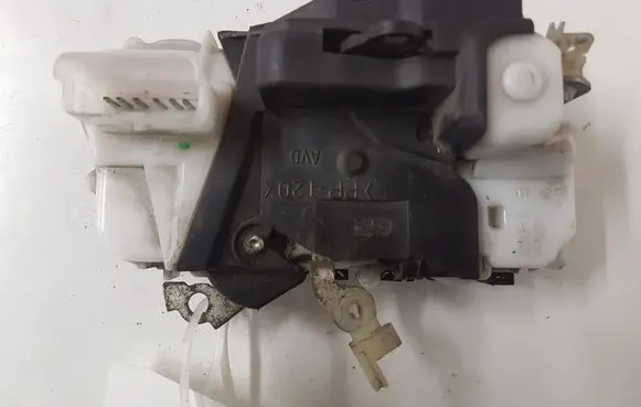 Citroen C5 Front door lock