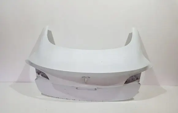 Tesla Model 3 Tailgate/trunk/boot lid