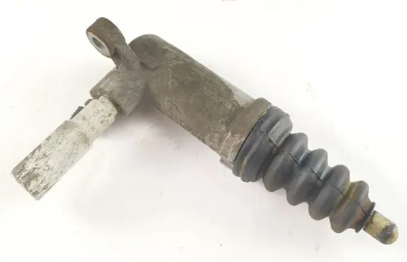 Audi A4 S4 B5 8D Clutch master cylinder 4A0721261