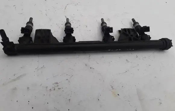 Renault Scenic III - Grand scenic III Fuel main line pipe 1029875S01