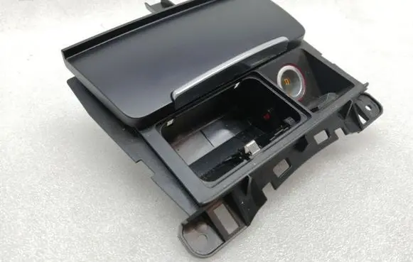 Audi RS5 Ashtray (front) 8K0857965