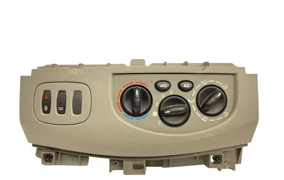 Renault Trafic II (X83) Climate control unit 69920002 91165788 8200004603