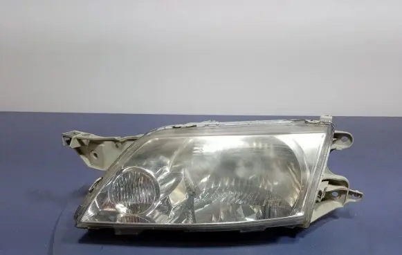 Mazda Premacy Headlight/headlamp P1990L
