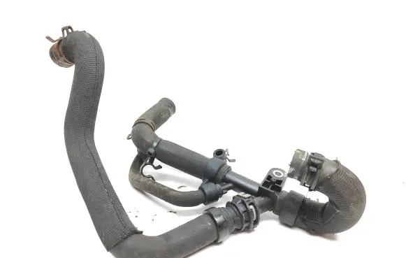 Nissan NV400 Engine coolant pipe/hose 1321065